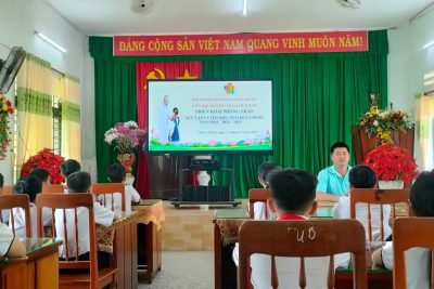 Hưởng ứng cuộc thi ” Sưu tập và tìm hiểu Tem Bưu chính năm 2025″ với chủ đề : “50 năm Giải phóng miền Nam thống nhất đất nước qua con tem bưu chính”.